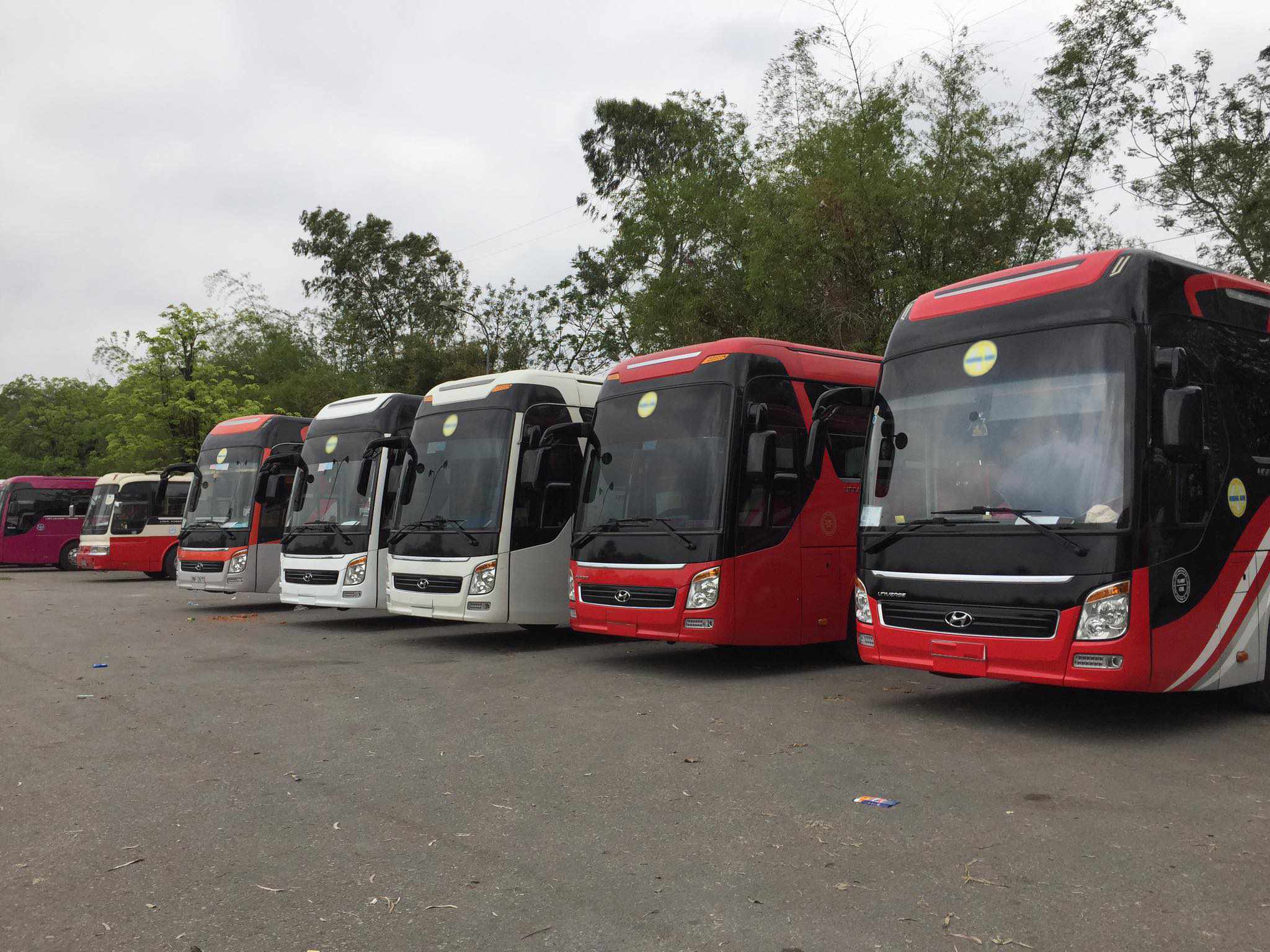 Thuê Xe Nội Bài đi Làng Sen Quê Bác